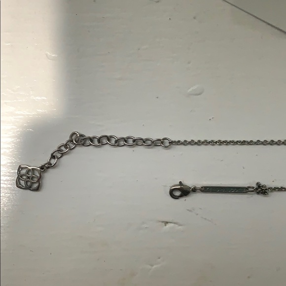 Kendra Scott- ELISA NECKLACE - Picture 4 of 5